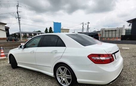 Mercedes-Benz E-Класс, 2012 год, 1 189 000 рублей, 5 фотография