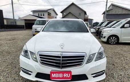 Mercedes-Benz E-Класс, 2012 год, 1 189 000 рублей, 2 фотография