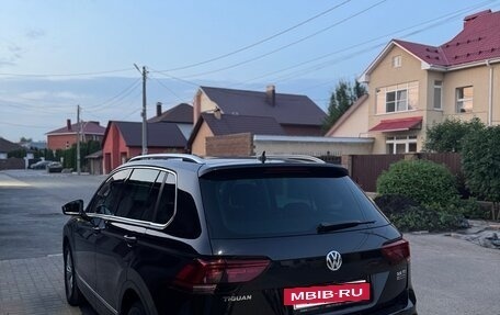Volkswagen Tiguan II, 2017 год, 2 300 000 рублей, 7 фотография
