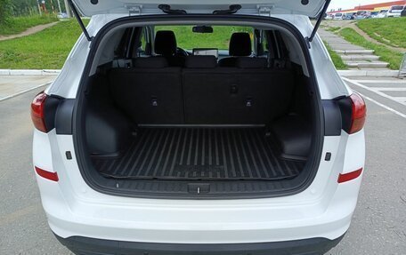 Hyundai Tucson III, 2019 год, 2 050 000 рублей, 12 фотография