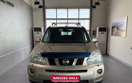 Nissan X-Trail, 2010 год, 950 000 рублей, 2 фотография