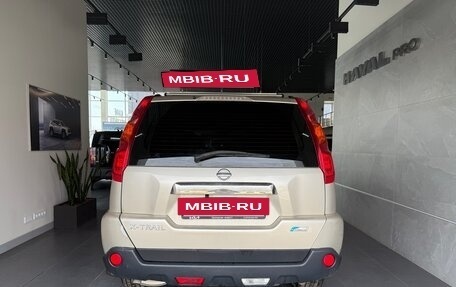 Nissan X-Trail, 2010 год, 950 000 рублей, 6 фотография