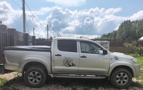 Toyota Hilux VII, 2012 год, 1 800 000 рублей, 3 фотография