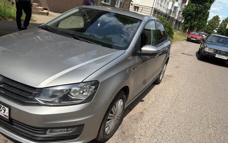 Volkswagen Polo VI (EU Market), 2019 год, 1 350 000 рублей, 2 фотография