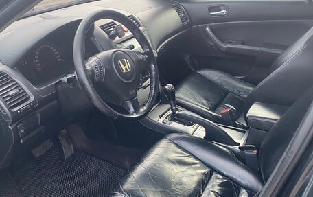 Honda Accord VII рестайлинг, 2006 год, 740 000 рублей, 3 фотография