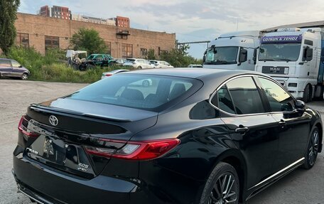 Toyota Camry, 2025 год, 3 700 000 рублей, 5 фотография