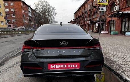 Hyundai Elantra, 2025 год, 2 499 000 рублей, 4 фотография