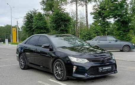 Toyota Camry, 2017 год, 2 100 000 рублей, 3 фотография