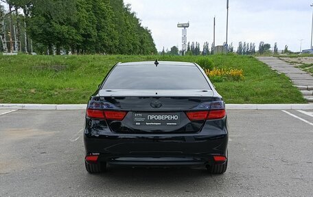 Toyota Camry, 2017 год, 2 100 000 рублей, 7 фотография