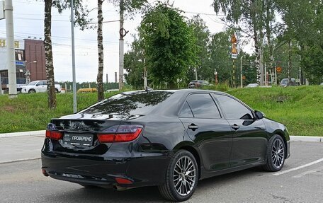 Toyota Camry, 2017 год, 2 100 000 рублей, 6 фотография