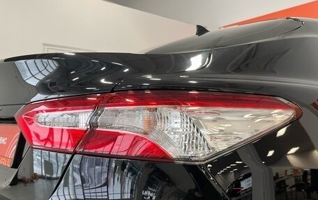 Toyota Camry, 2021 год, 2 370 000 рублей, 10 фотография