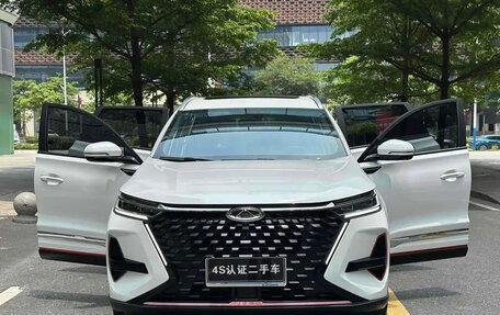 Chery Tiggo 8 Pro, 2021 год, 1 590 000 рублей, 4 фотография