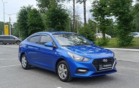 Hyundai Solaris II рестайлинг, 2018 год, 1 220 000 рублей, 3 фотография