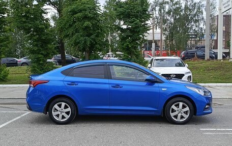 Hyundai Solaris II рестайлинг, 2018 год, 1 220 000 рублей, 5 фотография
