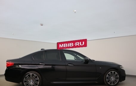 BMW 5 серия, 2018 год, 3 650 000 рублей, 6 фотография