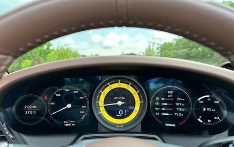 Porsche 911, 2022 год, 12 000 000 рублей, 9 фотография