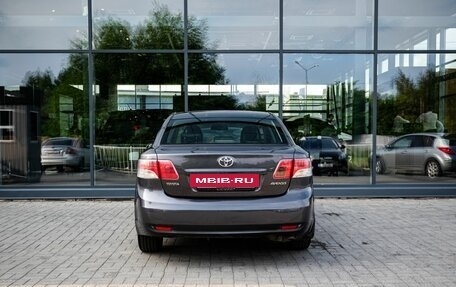 Toyota Avensis III рестайлинг, 2011 год, 1 100 000 рублей, 4 фотография