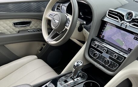 Bentley Bentayga I, 2022 год, 14 141 502 рублей, 15 фотография