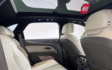 Bentley Bentayga I, 2022 год, 14 141 502 рублей, 18 фотография