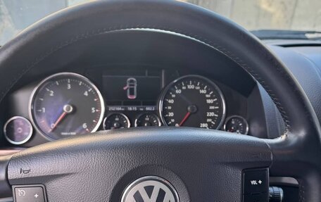 Volkswagen Touareg III, 2008 год, 1 500 000 рублей, 22 фотография