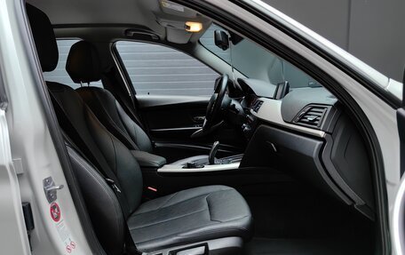 BMW 3 серия, 2014 год, 1 600 000 рублей, 24 фотография