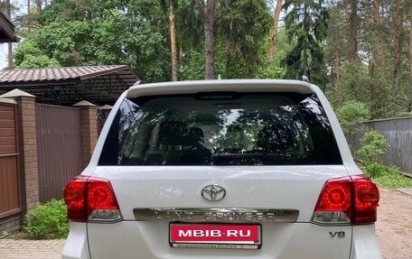 Toyota Land Cruiser 200, 2014 год, 8 280 000 рублей, 4 фотография