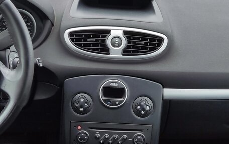 Renault Clio III, 2007 год, 650 000 рублей, 7 фотография
