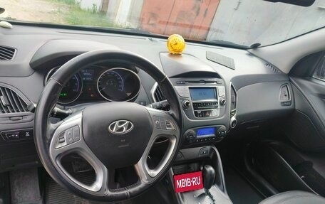 Hyundai ix35 I рестайлинг, 2010 год, 1 280 000 рублей, 18 фотография