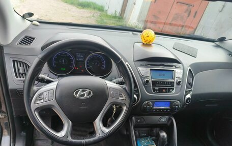 Hyundai ix35 I рестайлинг, 2010 год, 1 280 000 рублей, 23 фотография