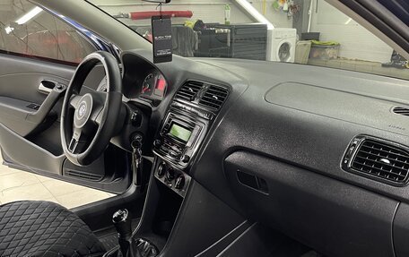 Volkswagen Polo VI (EU Market), 2013 год, 650 000 рублей, 12 фотография