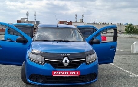 Renault Logan II, 2014 год, 525 000 рублей, 2 фотография