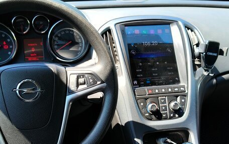 Opel Astra J, 2013 год, 1 050 000 рублей, 6 фотография