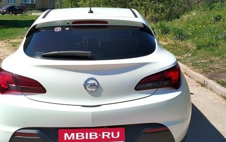 Opel Astra J, 2013 год, 1 050 000 рублей, 4 фотография