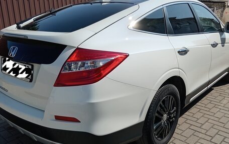 Honda Crosstour I рестайлинг, 2014 год, 2 000 000 рублей, 10 фотография