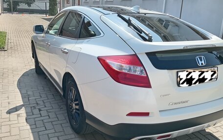 Honda Crosstour I рестайлинг, 2014 год, 2 000 000 рублей, 12 фотография