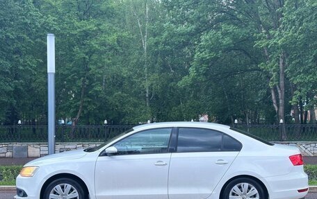 Volkswagen Jetta VI, 2011 год, 870 000 рублей, 4 фотография