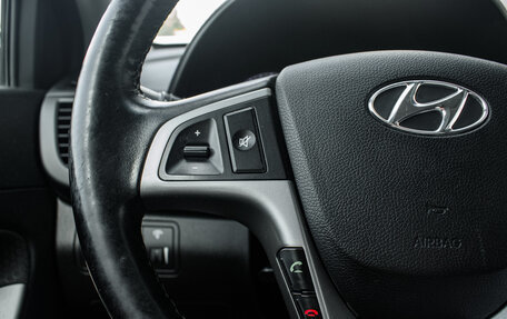 Hyundai Solaris II рестайлинг, 2016 год, 1 100 000 рублей, 13 фотография