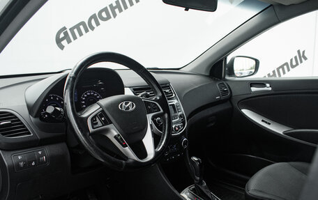 Hyundai Solaris II рестайлинг, 2016 год, 1 100 000 рублей, 10 фотография