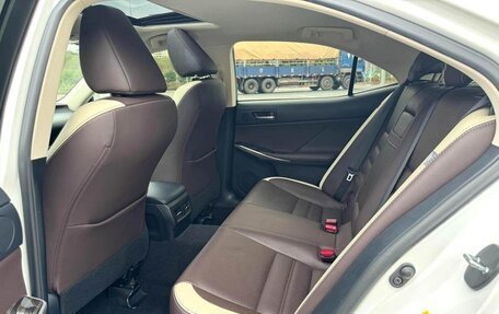 Lexus IS III, 2017 год, 3 300 000 рублей, 8 фотография