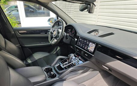 Porsche Cayenne III, 2019 год, 6 929 270 рублей, 12 фотография