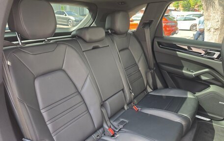 Porsche Cayenne III, 2019 год, 6 929 270 рублей, 24 фотография