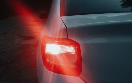 Renault Logan II, 2020 год, 525 000 рублей, 4 фотография