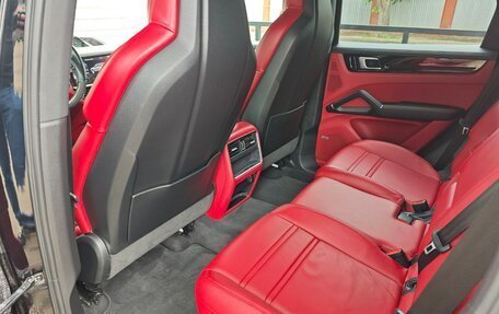 Porsche Cayenne III, 2019 год, 6 497 000 рублей, 18 фотография