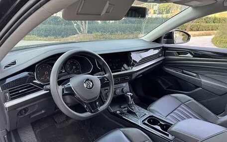 Volkswagen Passat B8 рестайлинг, 2021 год, 1 650 000 рублей, 8 фотография