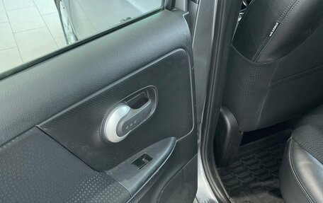 Nissan Note II рестайлинг, 2013 год, 755 000 рублей, 17 фотография