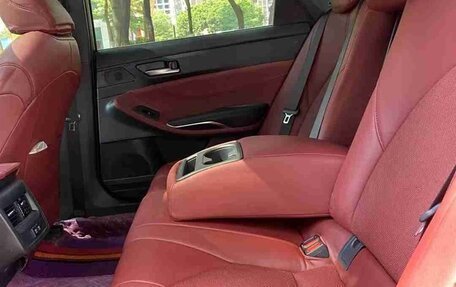 Toyota Avalon, 2020 год, 1 900 000 рублей, 10 фотография