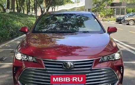 Toyota Avalon, 2020 год, 1 900 000 рублей, 3 фотография