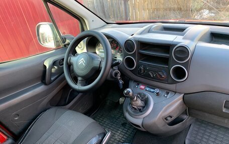 Citroen Berlingo II рестайлинг, 2012 год, 700 000 рублей, 7 фотография