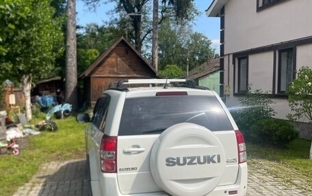 Suzuki Grand Vitara, 2011 год, 800 000 рублей, 3 фотография