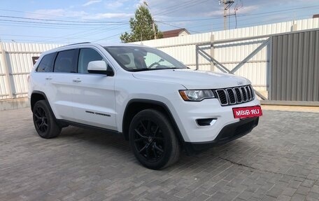 Jeep Grand Cherokee, 2017 год, 2 900 000 рублей, 3 фотография